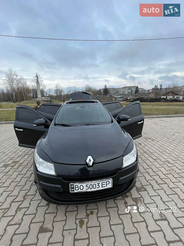 Универсал Renault Megane 2011 в Лановцах