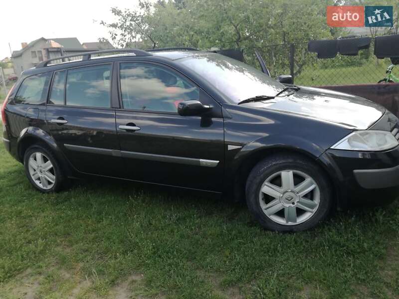 Универсал Renault Megane 2004 в Новояворовске