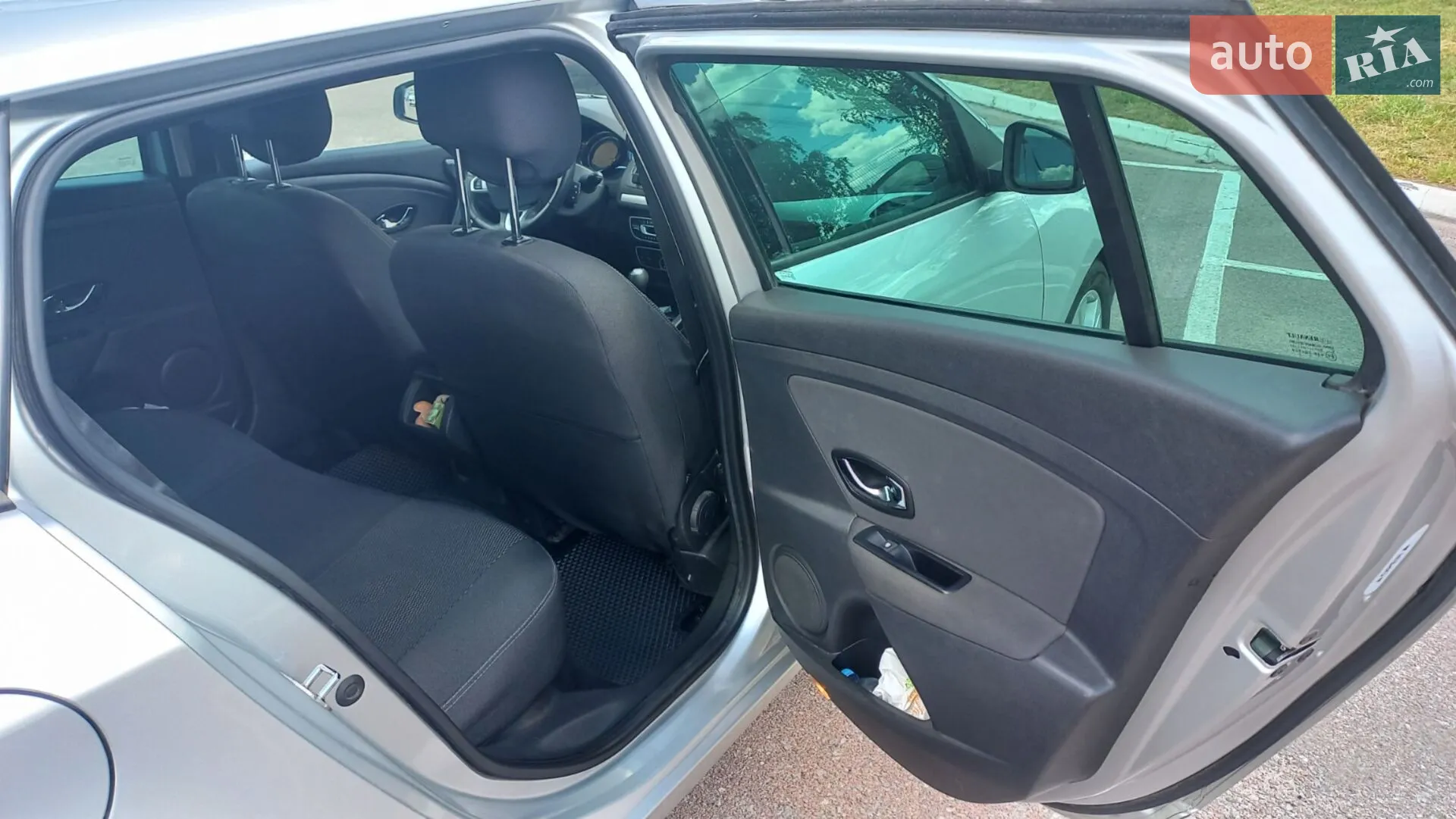 2012 Renault Megane - мініатюра 15