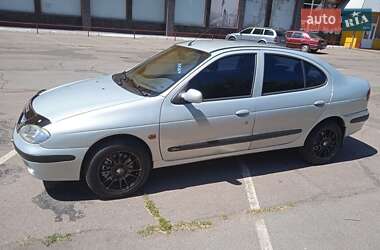 Седан Renault Megane 2003 в Черкасах