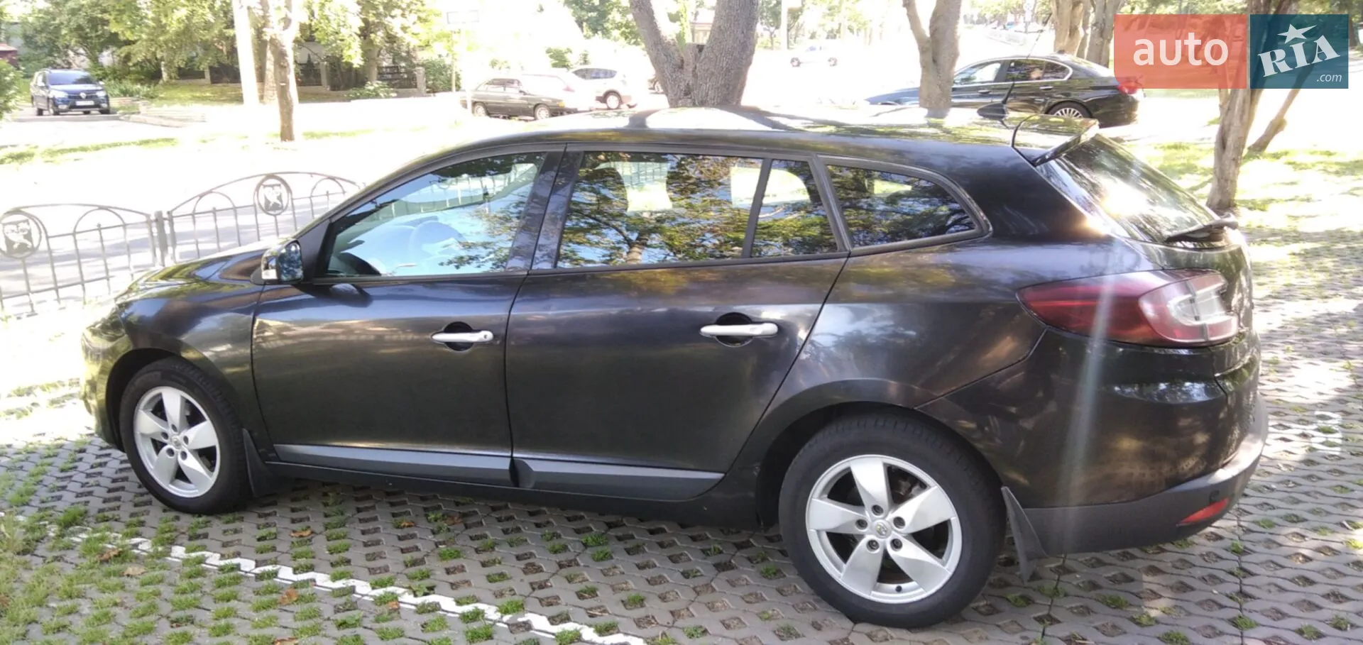 2011 Renault Megane - мініатюра 13