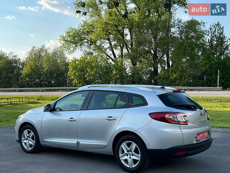 Универсал Renault Megane 2013 в Звягеле