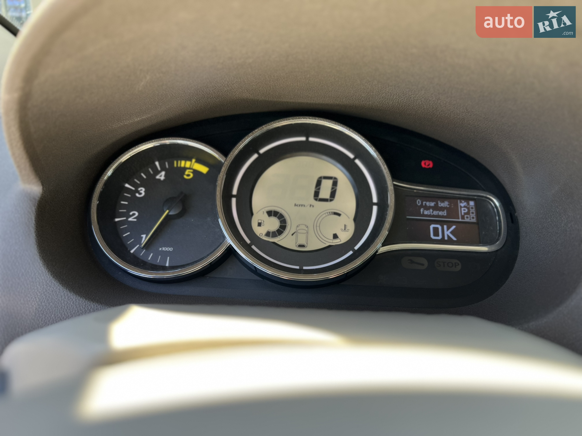 2012 Renault Megane - мініатюра 25