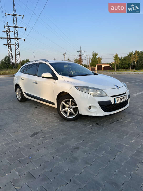 Универсал Renault Megane 2011 в Буче