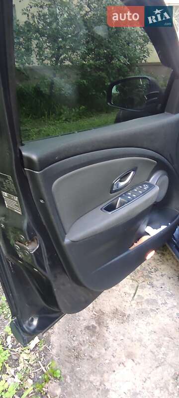 Хэтчбек Renault Megane 2011 в Харькове