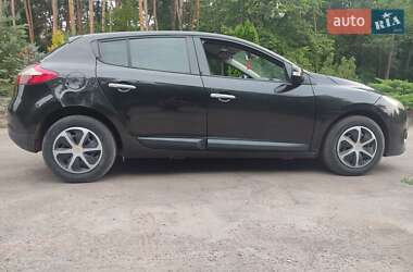 Хетчбек Renault Megane 2009 в 