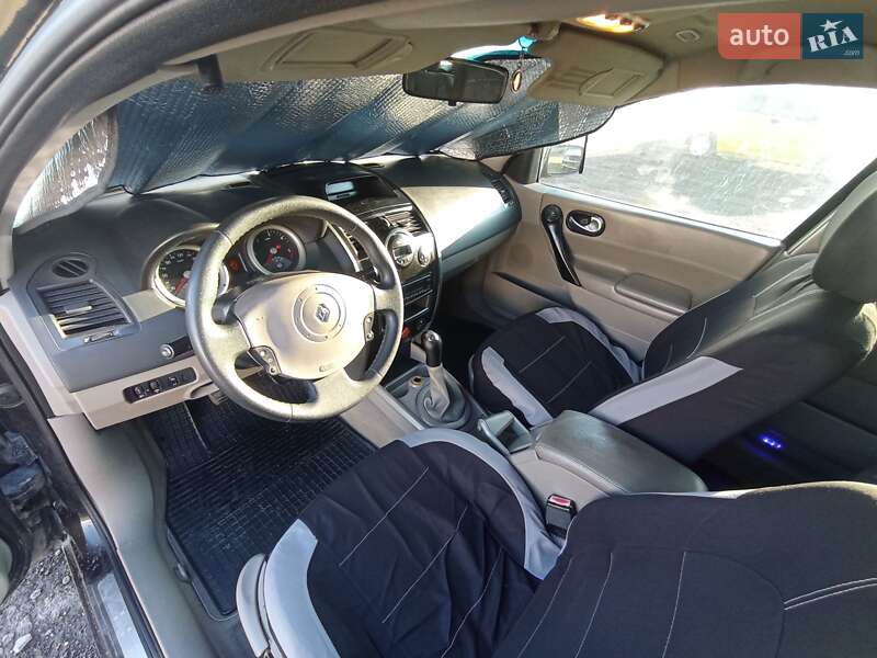 Універсал Renault Megane 2004 в Чернівцях