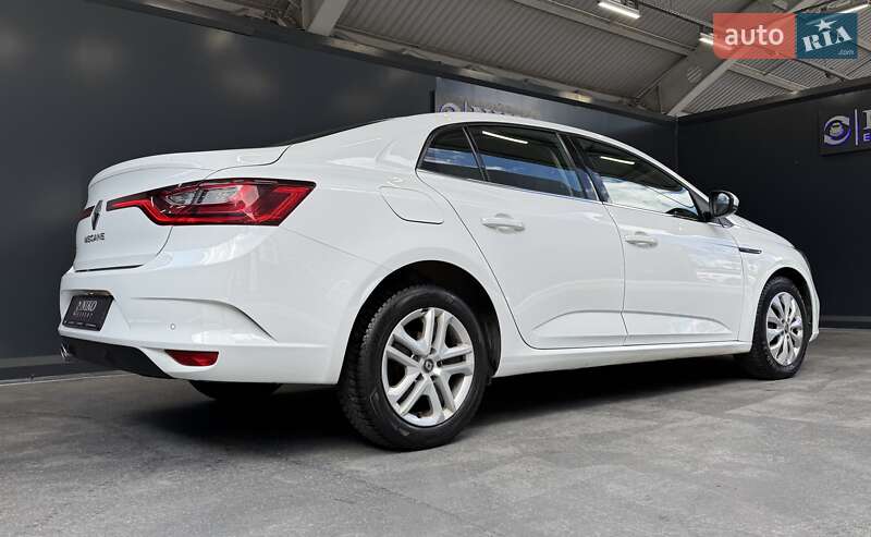 Седан Renault Megane 2020 в Киеве