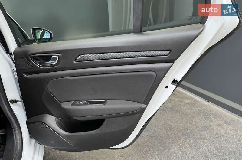 Седан Renault Megane 2020 в Киеве