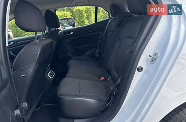 Хэтчбек Renault Megane 2018 в 