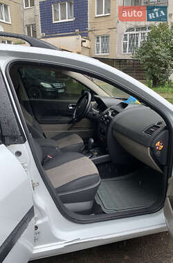 Универсал Renault Megane 2005 в 