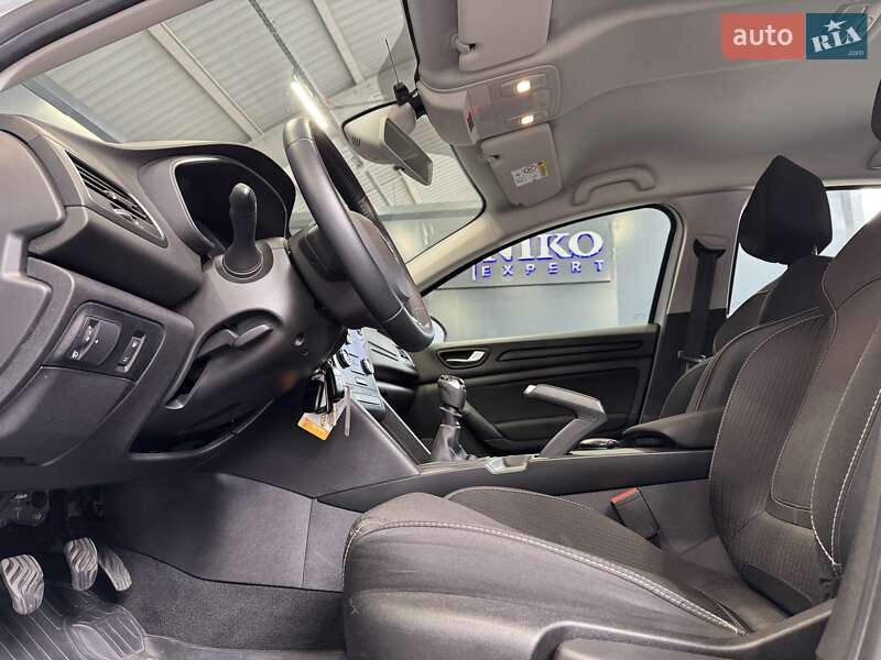 Седан Renault Megane 2020 в Киеве