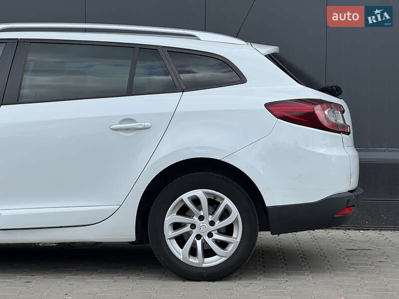 Универсал Renault Megane 2015 в Киеве