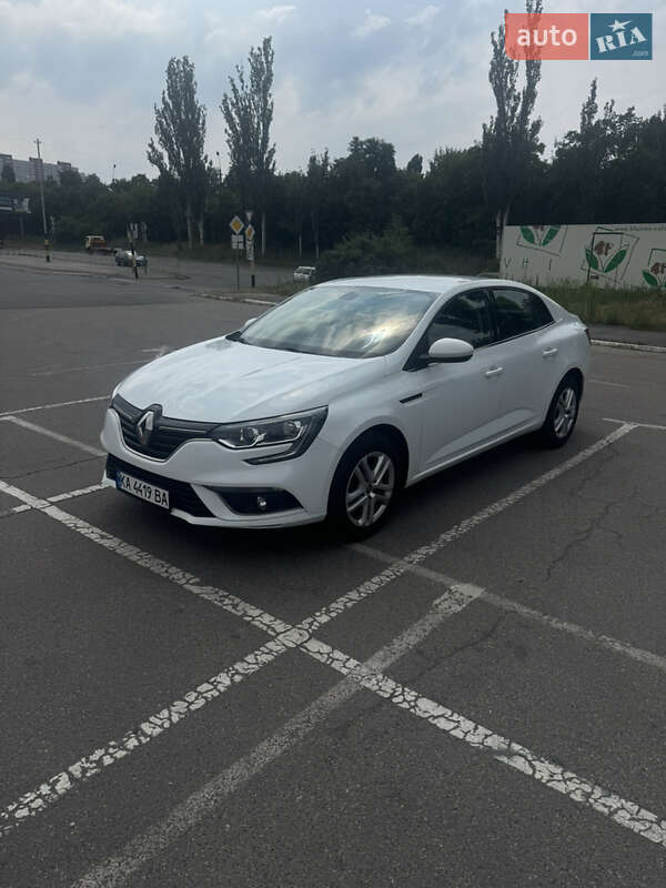 Седан Renault Megane 2020 в Києві