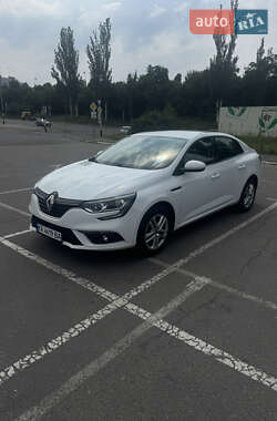 Седан Renault Megane 2020 в 