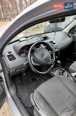 Седан Renault Megane 2005 в 
