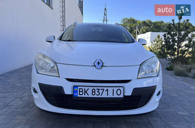 Универсал Renault Megane 2010 в 