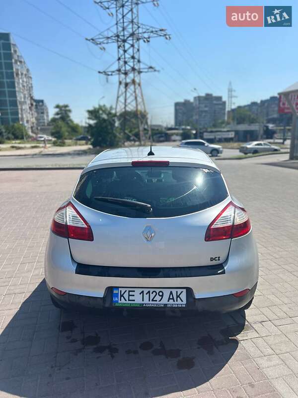 Хетчбек Renault Megane 2014 в Дніпрі