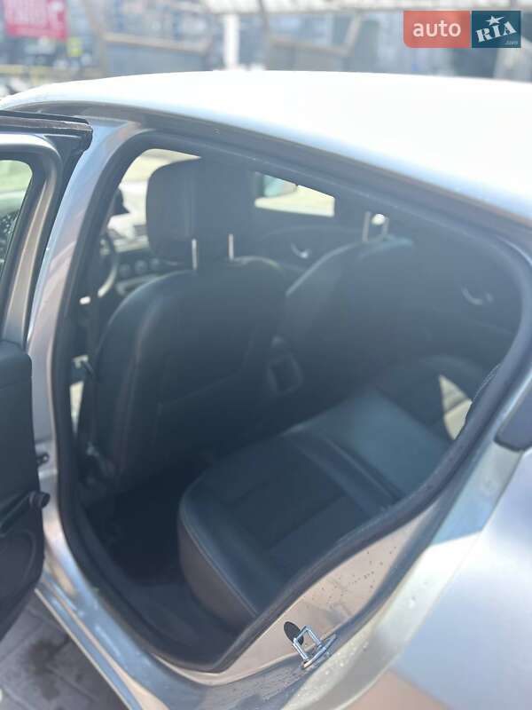 Хетчбек Renault Megane 2014 в Дніпрі