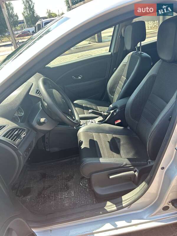 Хетчбек Renault Megane 2014 в Дніпрі