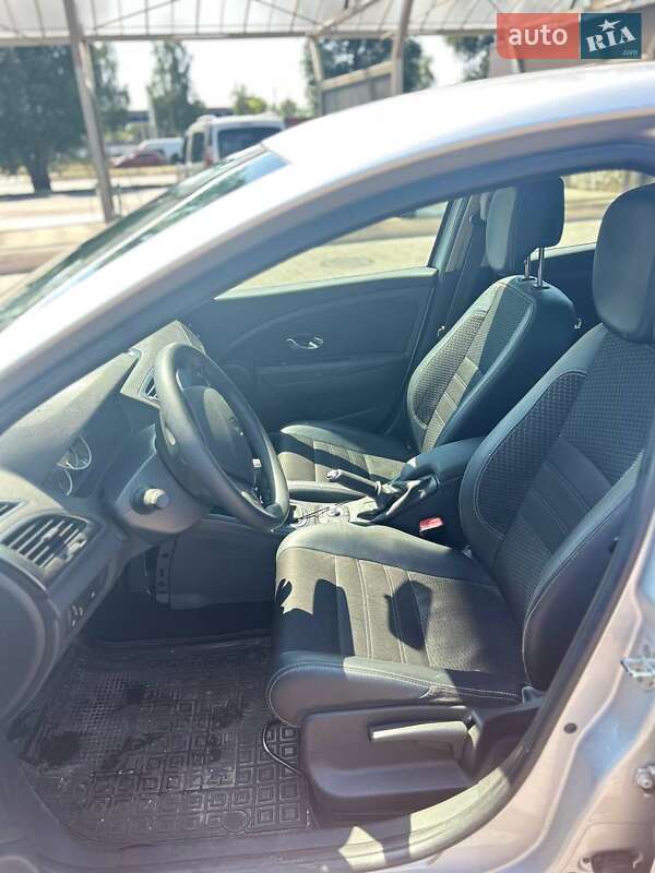Хетчбек Renault Megane 2014 в Дніпрі
