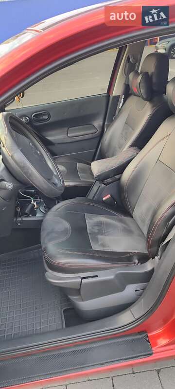 Седан Renault Megane 2004 в Умані