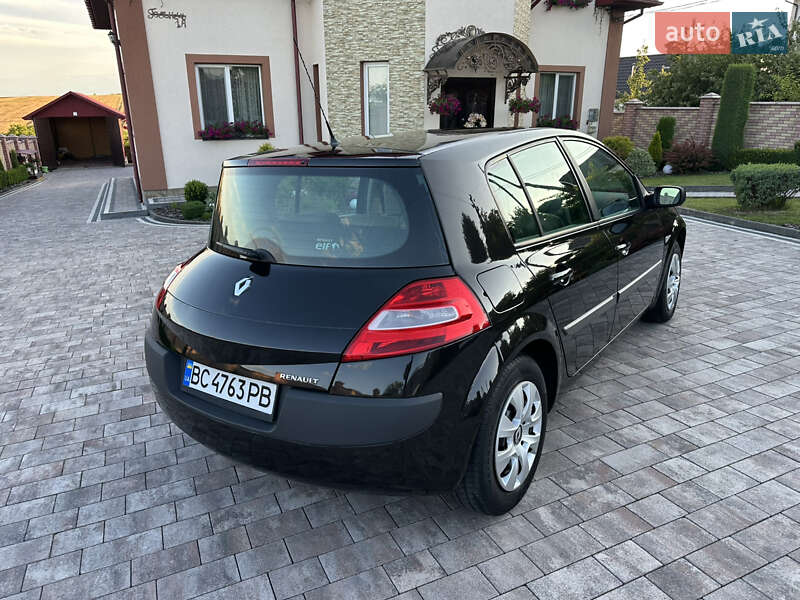 Хэтчбек Renault Megane 2007 в Тлумаче