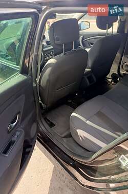 Универсал Renault Megane 2010 в 