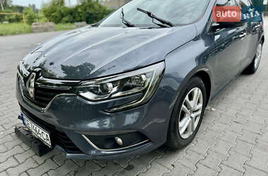 Хетчбек Renault Megane 2018 в Чернівцях