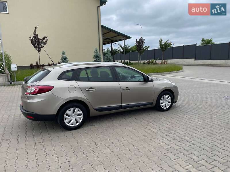 Универсал Renault Megane 2012 в Луцке