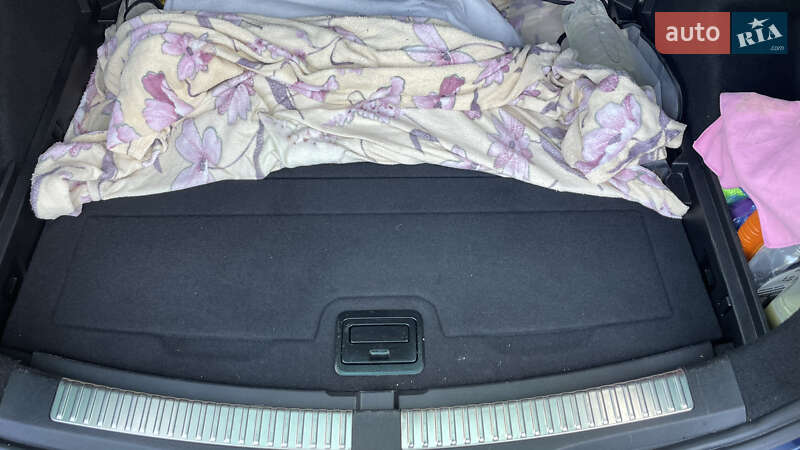 Універсал Renault Megane 2017 в Жовкві фото 64 Універсал Renault Megane 2017 в Жовкві