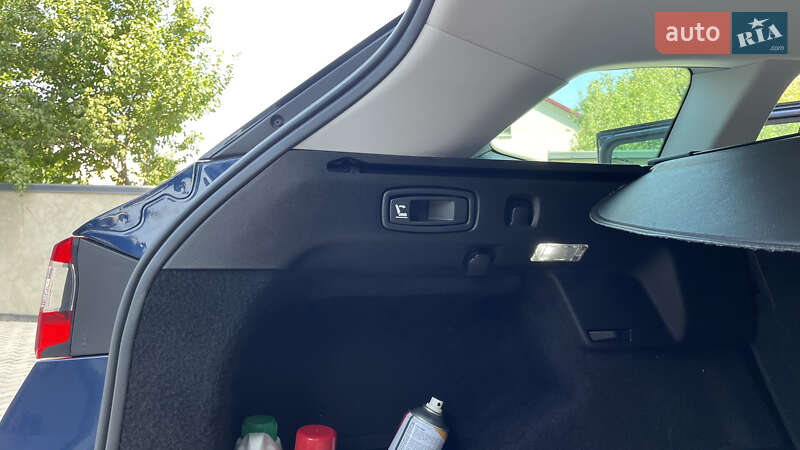 Універсал Renault Megane 2017 в Жовкві фото 68 Універсал Renault Megane 2017 в Жовкві