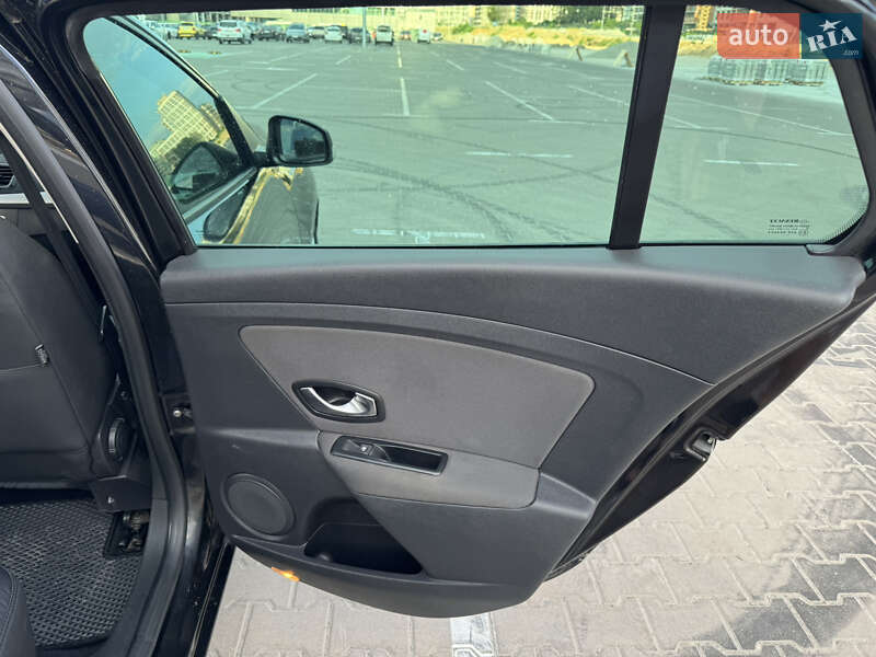 Универсал Renault Megane 2011 в Киеве