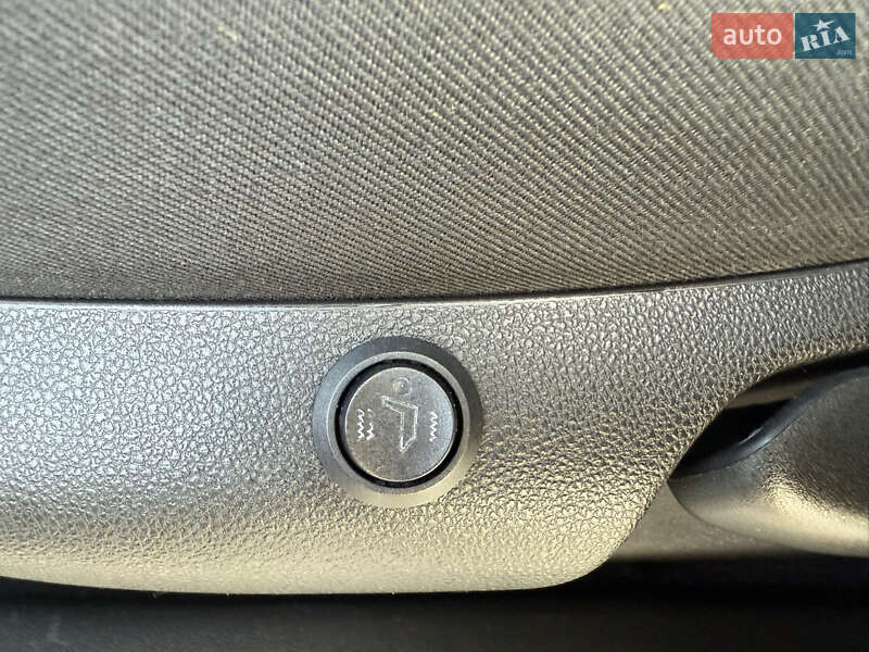 Хэтчбек Renault Megane 2016 в Киеве