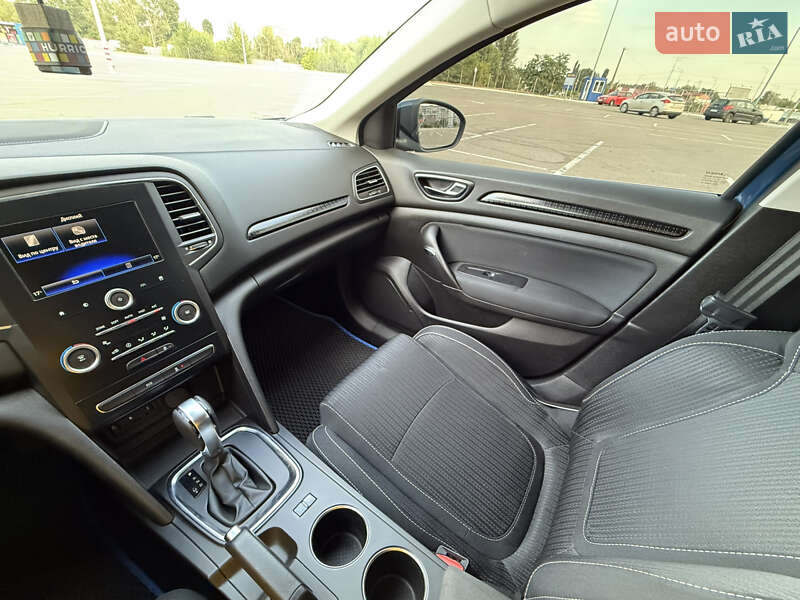 Хэтчбек Renault Megane 2016 в Киеве