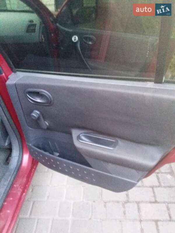 Универсал Renault Megane 2004 в Черновцах