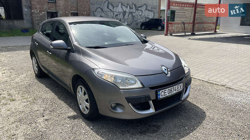 Хэтчбек Renault Megane 2008 в Черновцах