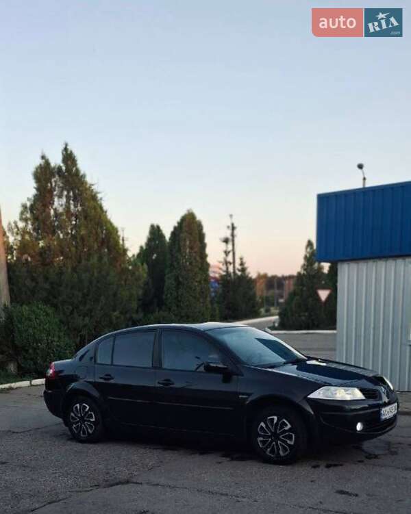 Седан Renault Megane 2007 в Богодухове