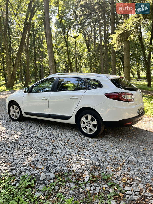 Универсал Renault Megane 2011 в Киеве
