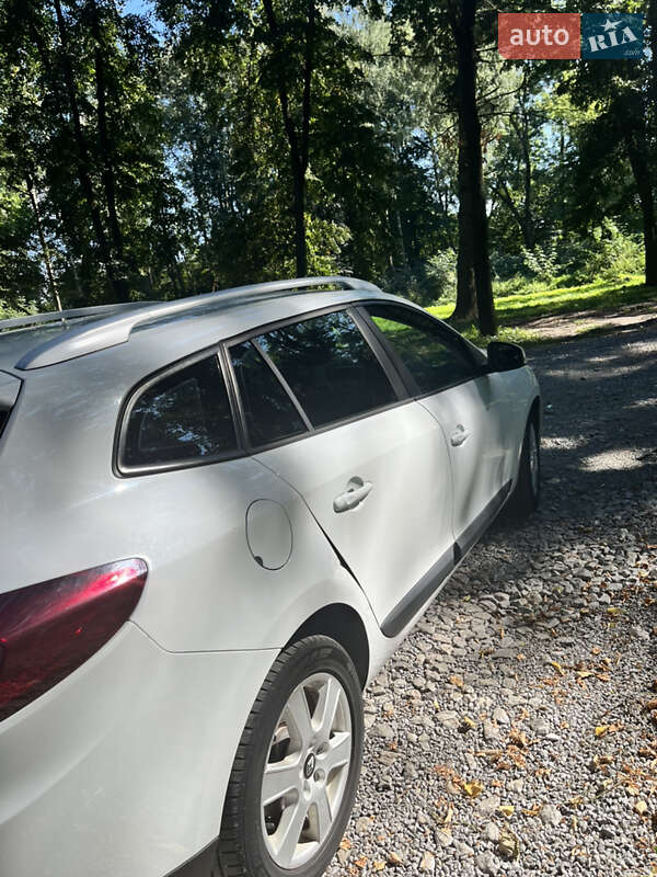 Универсал Renault Megane 2011 в Киеве