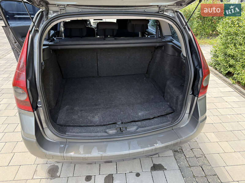 Універсал Renault Megane 2005 в Хмельницькому фото 12 Універсал Renault Megane 2005 в Хмельницькому