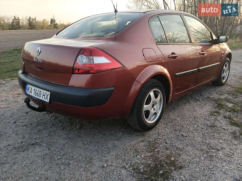 Седан Renault Megane 2005 в Киеве