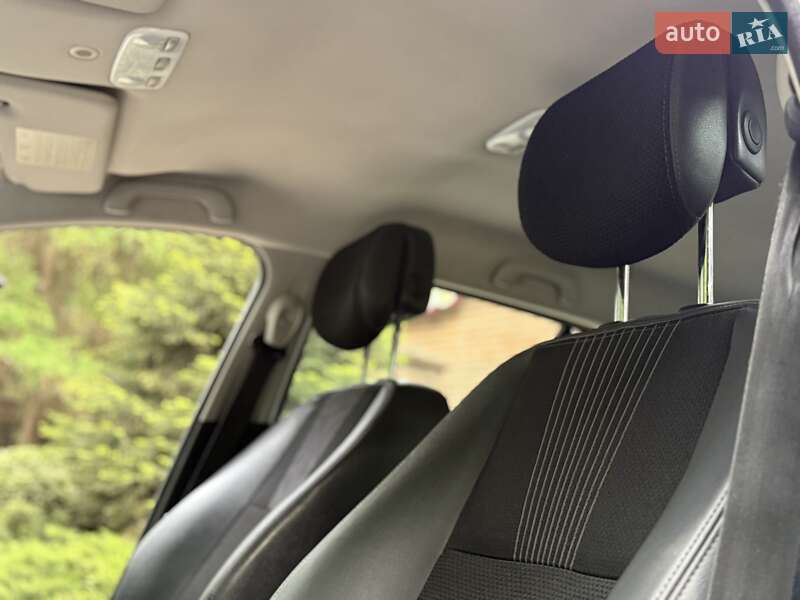 Универсал Renault Megane 2010 в Львове