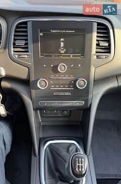 Седан Renault Megane 2020 в 