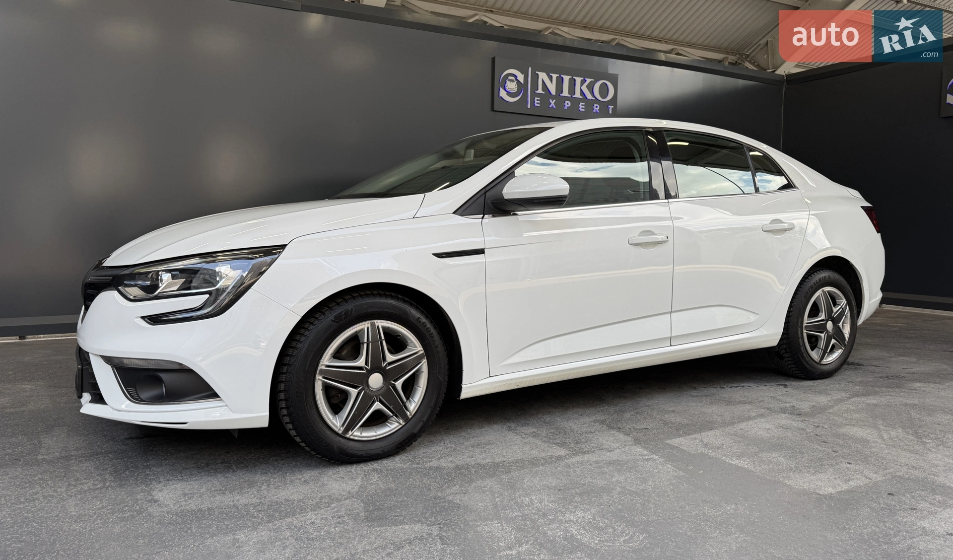 2018 Renault Megane - мініатюра 9