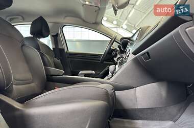 Седан Renault Megane 2018 в Києві