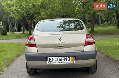 Седан Renault Megane 2006 в 