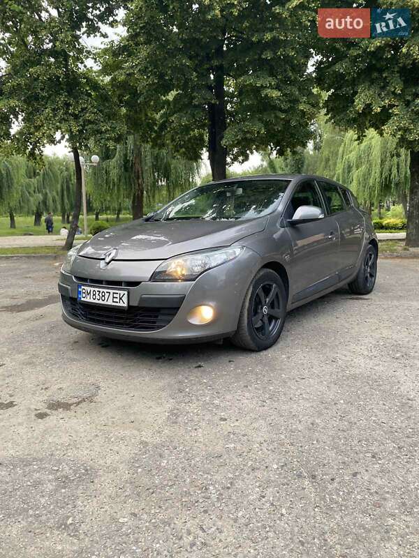 Хэтчбек Renault Megane 2011 в Сумах