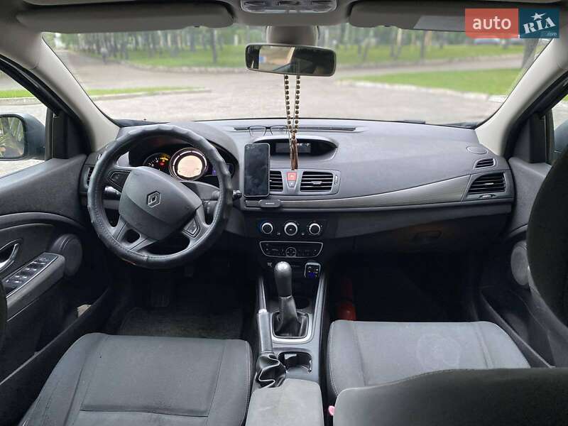 Хэтчбек Renault Megane 2011 в Сумах
