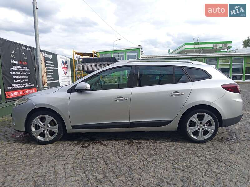 Универсал Renault Megane 2011 в Золочеве